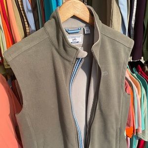 (New) Southern Tide Men’s Zip Vest / Slate Green